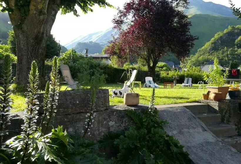 Aamiaismajoitus (B&B) La Maison De Jeanne