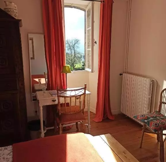 Aamiaismajoitus (B&B) La Maison De Jeanne