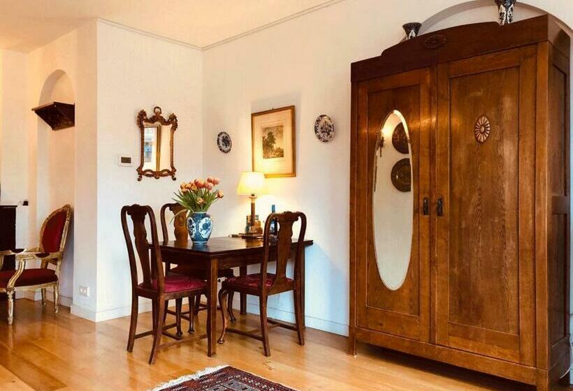 Canal View B&b Amsterdam