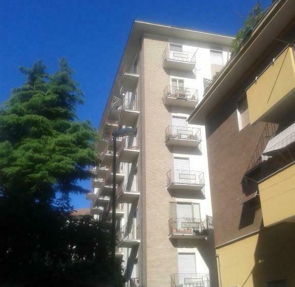 پانسیون Casa Zelia