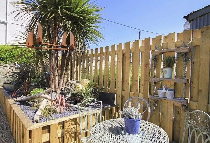 Retkeilymaja Sandy Mount House