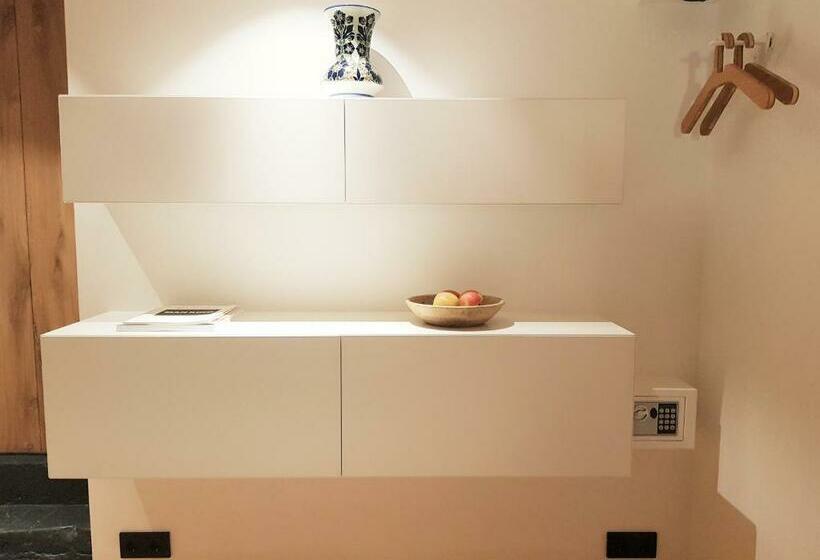 ベッドアンドブレックファースト 23 Sous