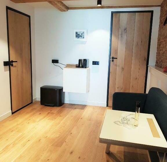 ベッドアンドブレックファースト 23 Sous