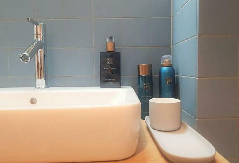 ベッドアンドブレックファースト 23 Sous