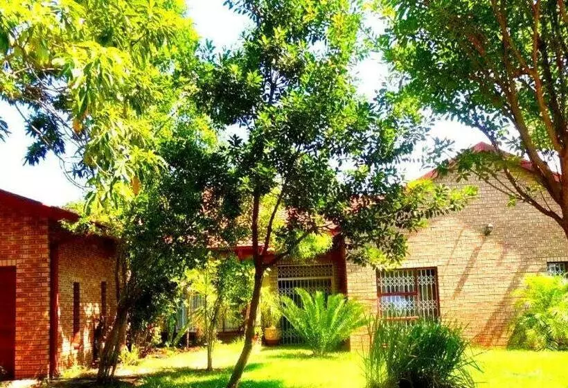 ベッドアンドブレックファースト Ankuweni Guest House