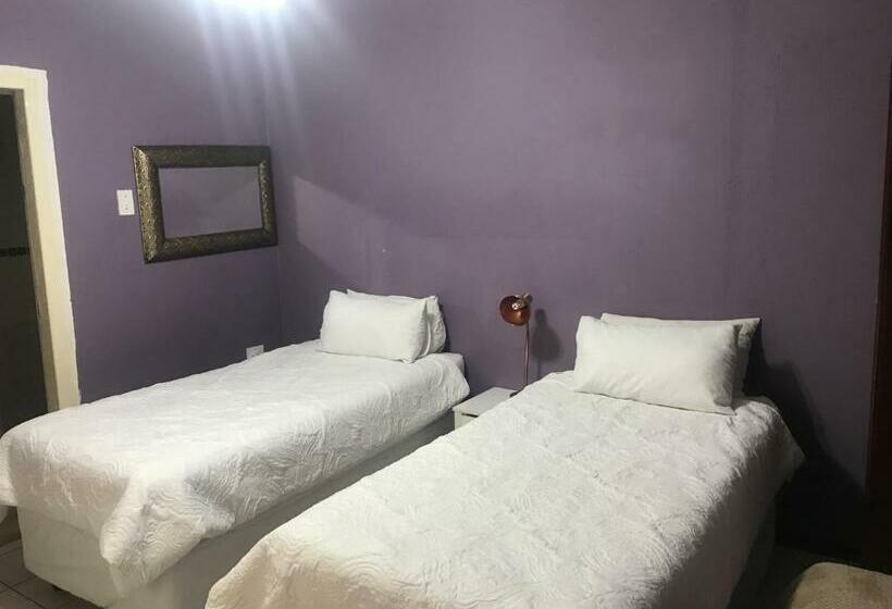 צימר Ankuweni Guest House