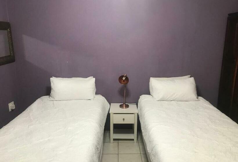 צימר Ankuweni Guest House