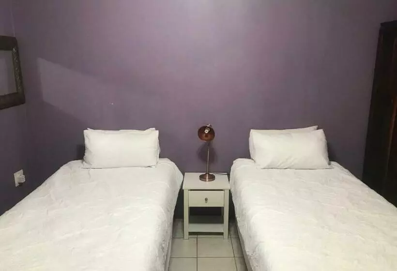 ベッドアンドブレックファースト Ankuweni Guest House