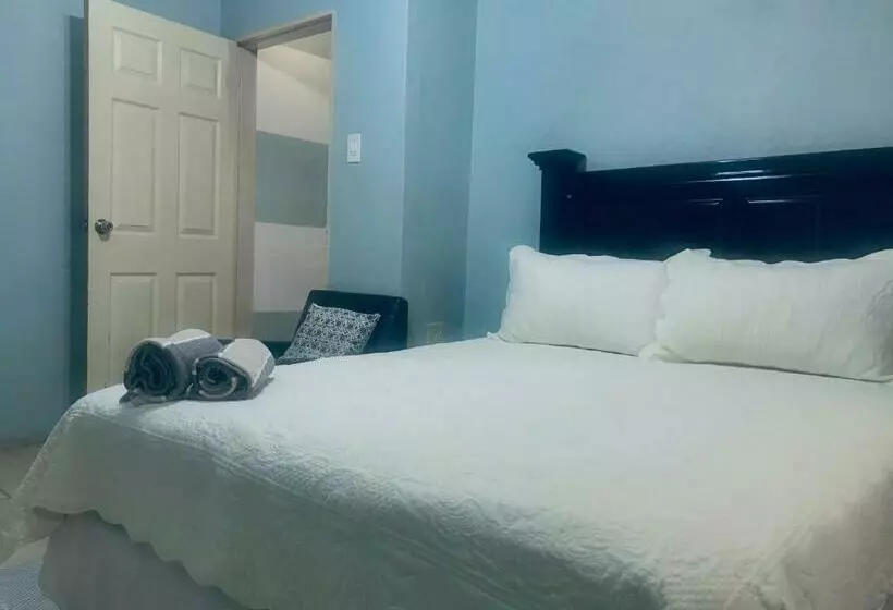 ベッドアンドブレックファースト Ankuweni Guest House