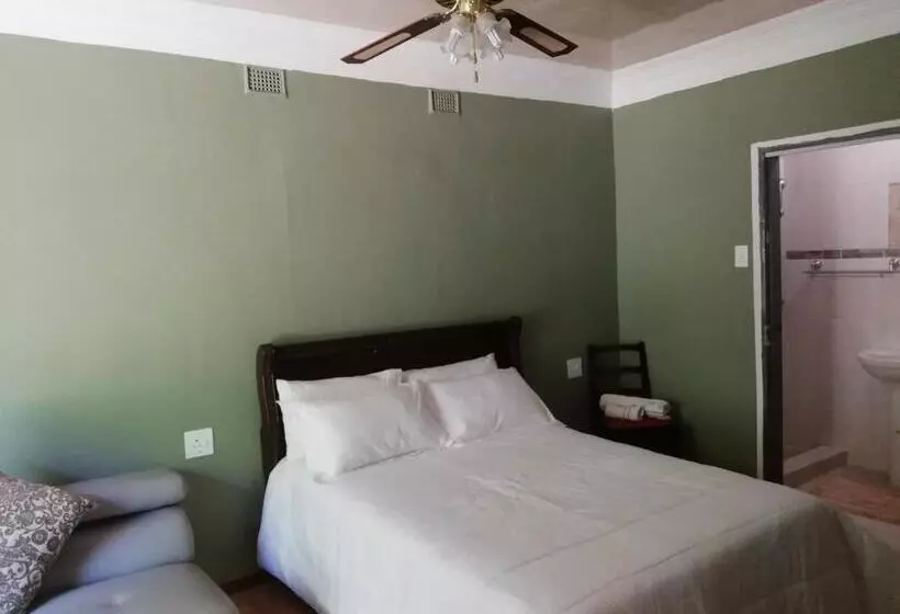 ベッドアンドブレックファースト Ankuweni Guest House