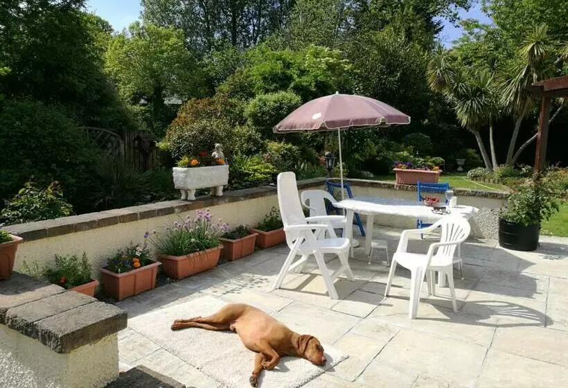 ベッドアンドブレックファースト Old Mill House