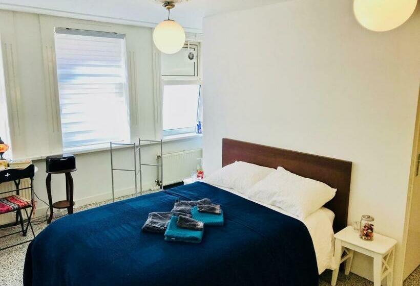Bed And Breakfast Rotterdam
