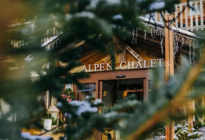 Hotelli Alpen Chalet   Charme Mountain