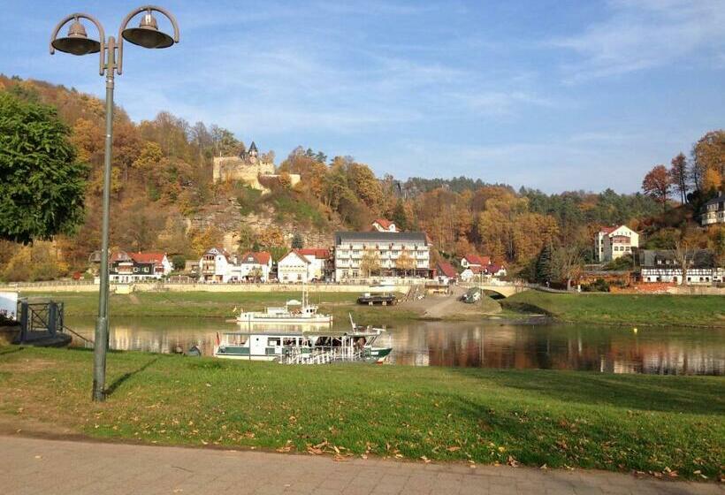 Отель Deutsches Haus