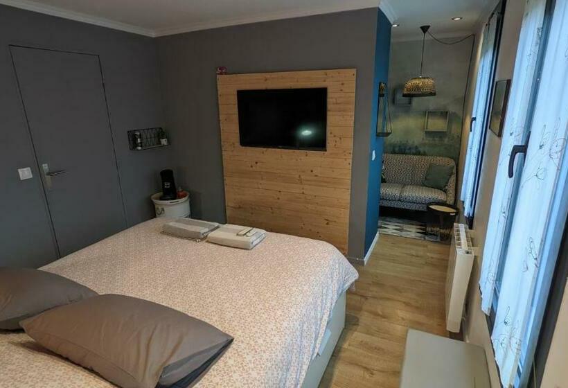 بنسيون Chambres D Hôtes Les Trois Loupiots