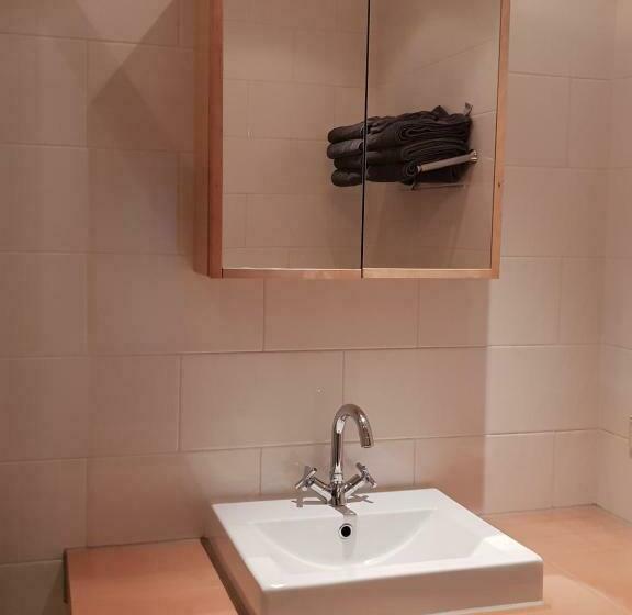 پانسیون Near The Beach