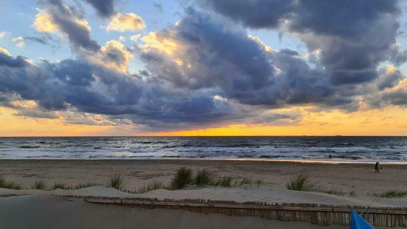 پانسیون Near The Beach