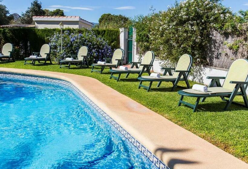 הוסטל Casa Segaria