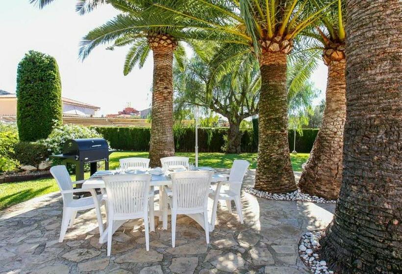 הוסטל Casa Segaria