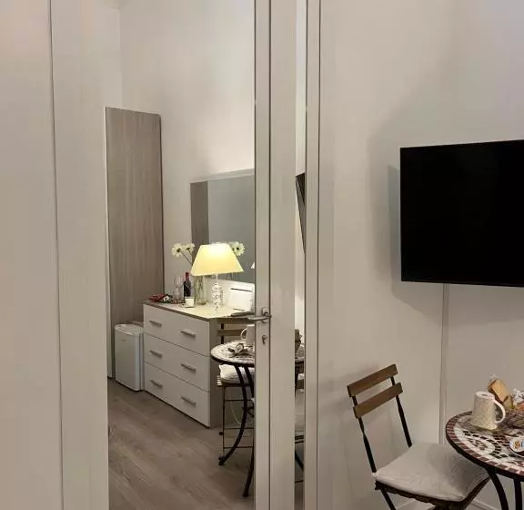 Aamiaismajoitus (B&B) Serapisuite