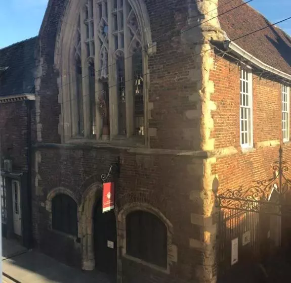 Aamiaismajoitus (B&B) The Magnet Tavern