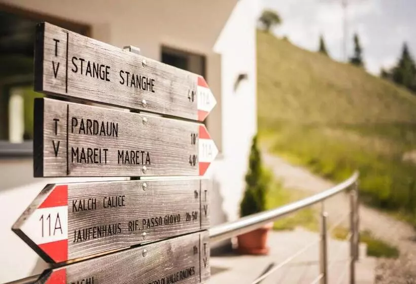 ペンション Gasthof Jaufensteg