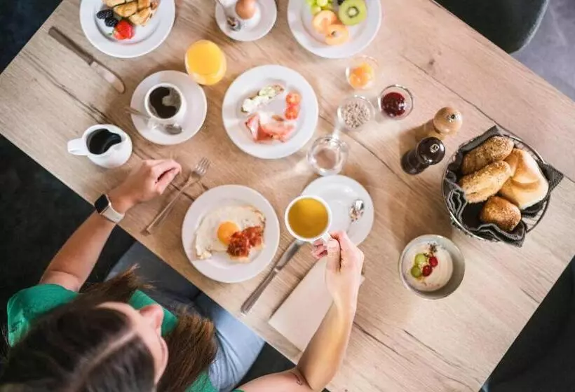 ペンション Gasthof Jaufensteg