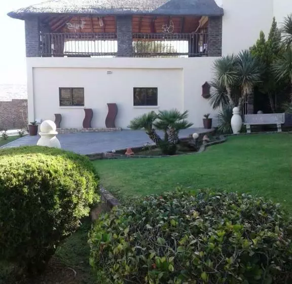 Majatalo Karoo View Guesthouse Cradock