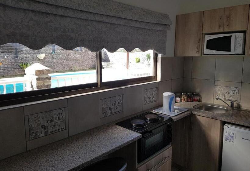 פנסיון Karoo View Guesthouse Cradock