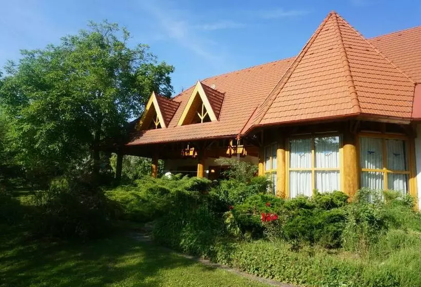 ペンション Kiskúti Vendégház