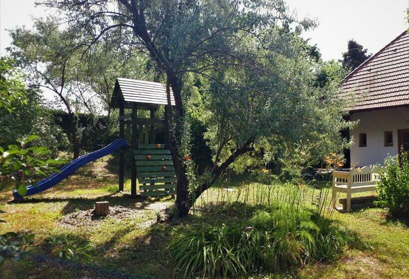 Пансион Kiskúti Vendégház