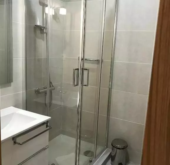 ユースホステル Alojamento De Montanha