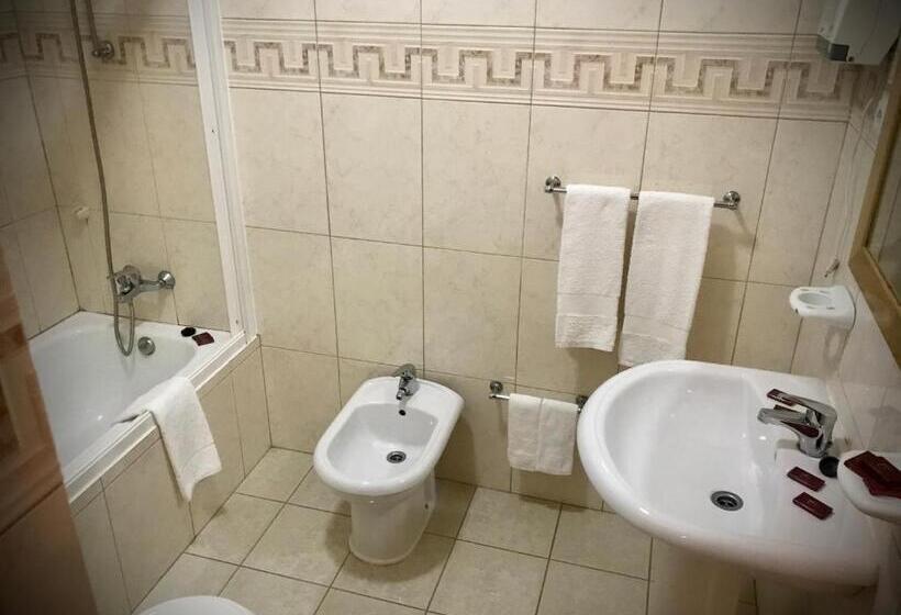 ユースホステル Alojamento De Montanha