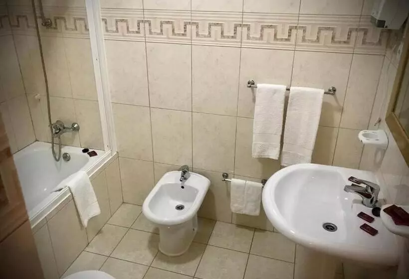 ユースホステル Alojamento De Montanha