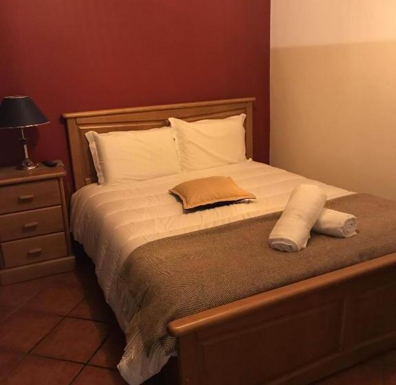 ユースホステル Alojamento De Montanha