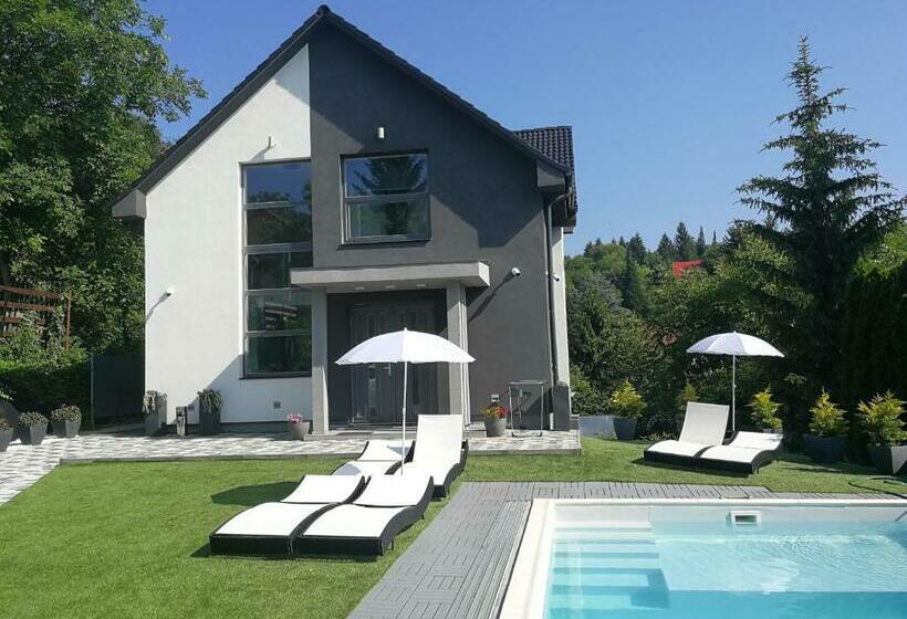 Aqua Solar Apartmanház