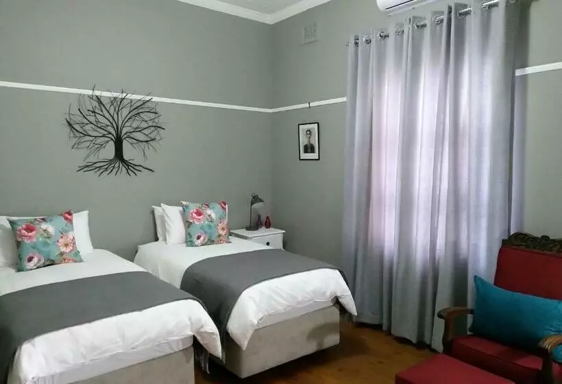 تختخواب و صبحانه Casa Mia