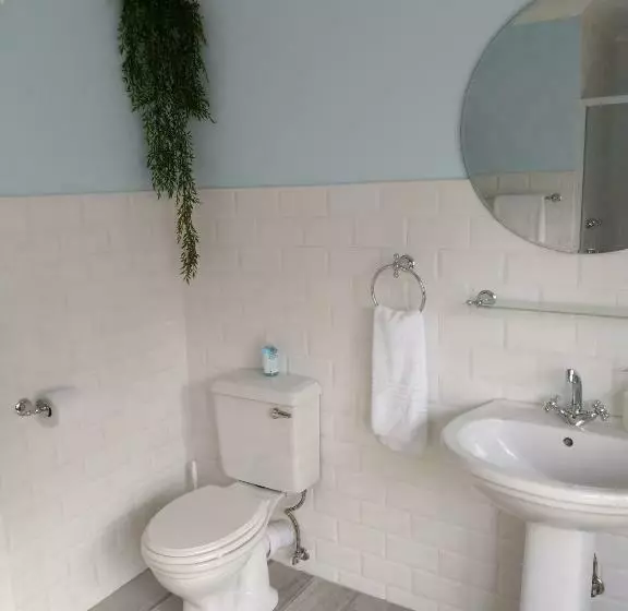 تختخواب و صبحانه Casa Mia