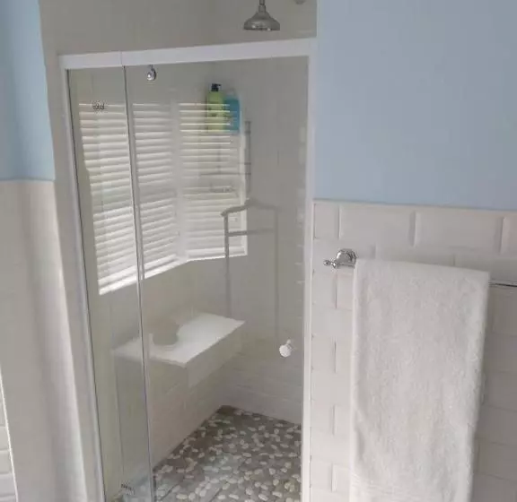 تختخواب و صبحانه Casa Mia
