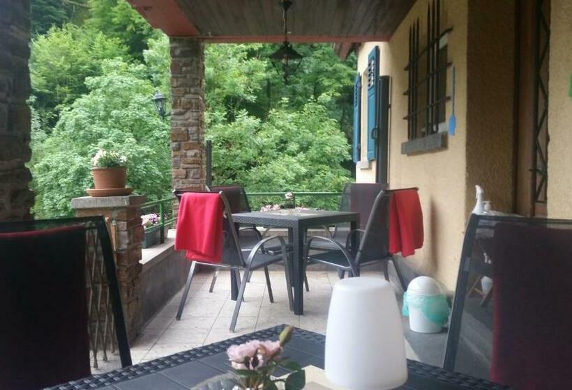 민박 Haus Am Dekernbach