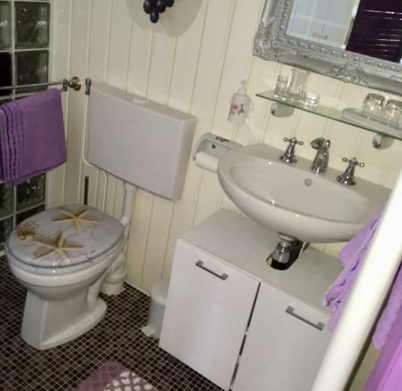 Bed and Breakfast Logies Het Tuinhuisje