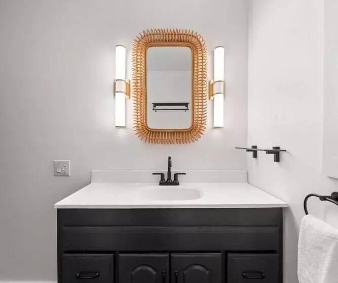 ベッドアンドブレックファースト Launchpoint Lodge: Entire