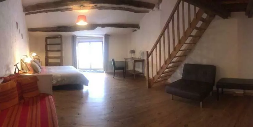 Aamiaismajoitus (B&B) Les Granges D Ignaux