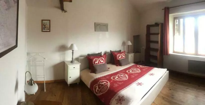 Aamiaismajoitus (B&B) Les Granges D Ignaux