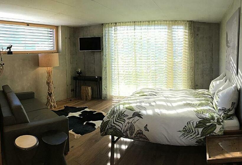 مبيت وإفطار Mountain Chalet Amden