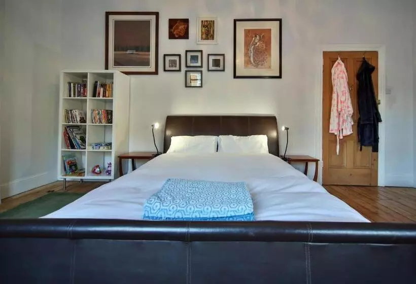 ベッドアンドブレックファースト The Green House Guest House