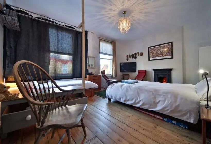 ベッドアンドブレックファースト The Green House Guest House