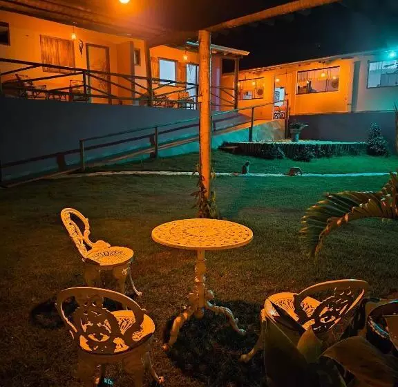 Majatalo Canto Do Rio Pousada