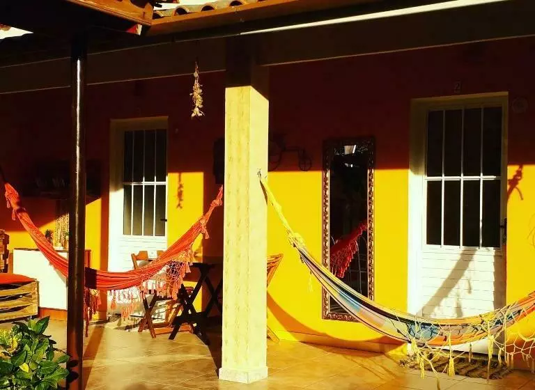 Majatalo Pousada Shiva São Sebastião 200mts Da Praia