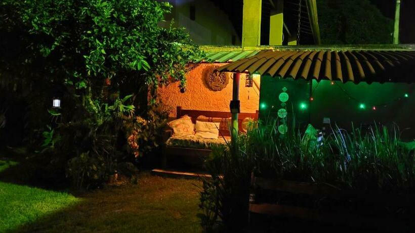 Pension Pousada Shiva São Sebastião 200mts Da Praia